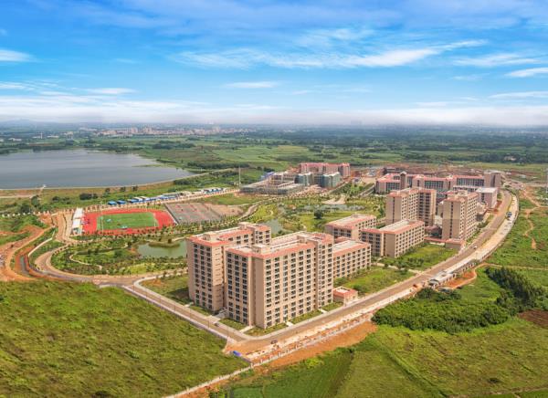 2022年湛江科技学院普通专升本报名