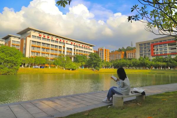 2021年广州城市理工学院专插本学费贵么？需要交多少年？